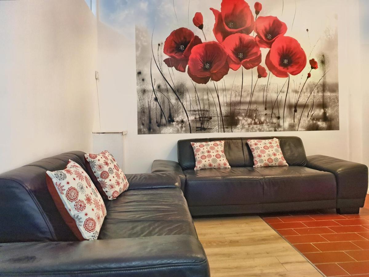 Cozy Penthouse In A New Business Building In City Center. Free Private Parking Cluj-Napoca Exterior foto