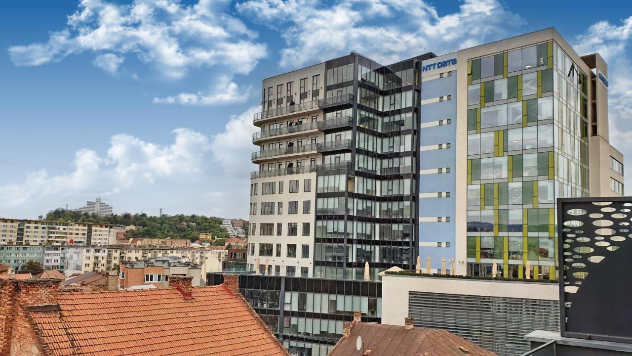 Cozy Penthouse In A New Business Building In City Center. Free Private Parking Cluj-Napoca Exterior foto